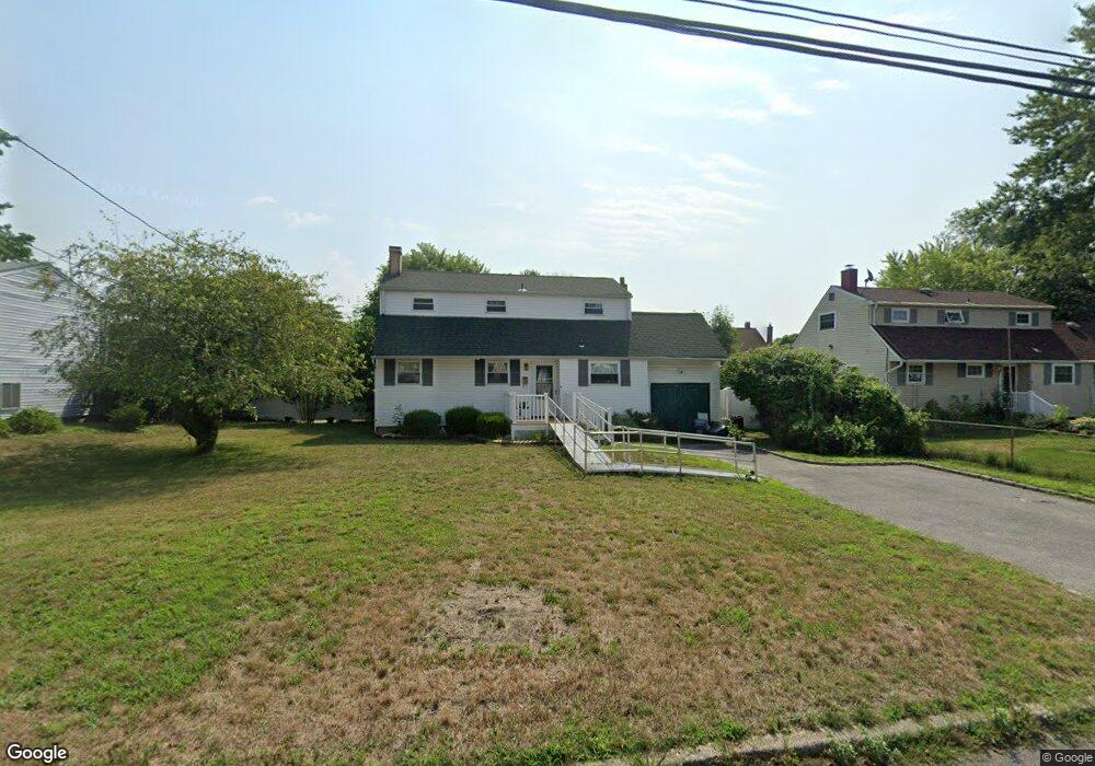 3115 Watchill Ave, Medford, NY 11763 - photo 1