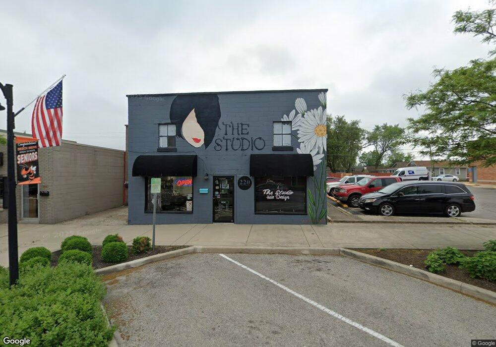 220 Main St, Beech Grove, IN 46107 - photo 1