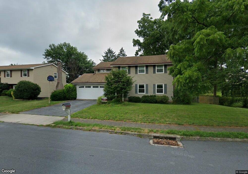 1973 Linden Ln, Whitehall, PA 18052 - photo 1