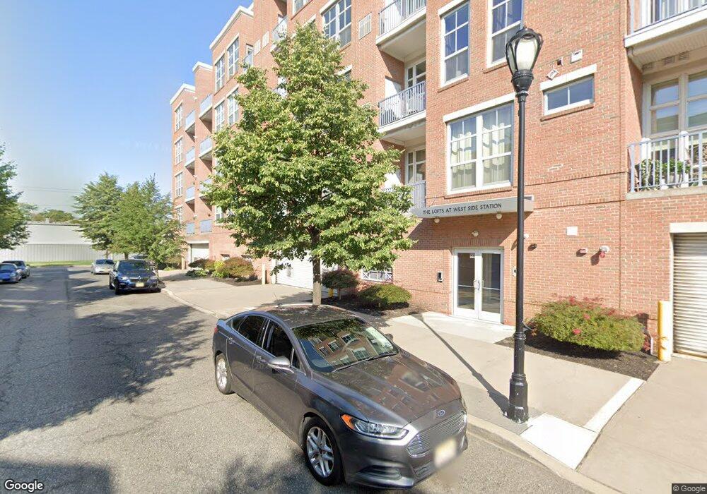 55 Mallory Ave, Jersey City, NJ 07305 - photo 1