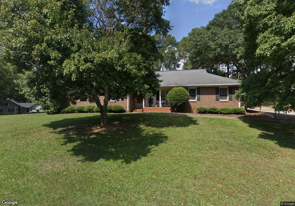 110 W Triple Tree Dr, Carrollton, GA 30117 - photo 1