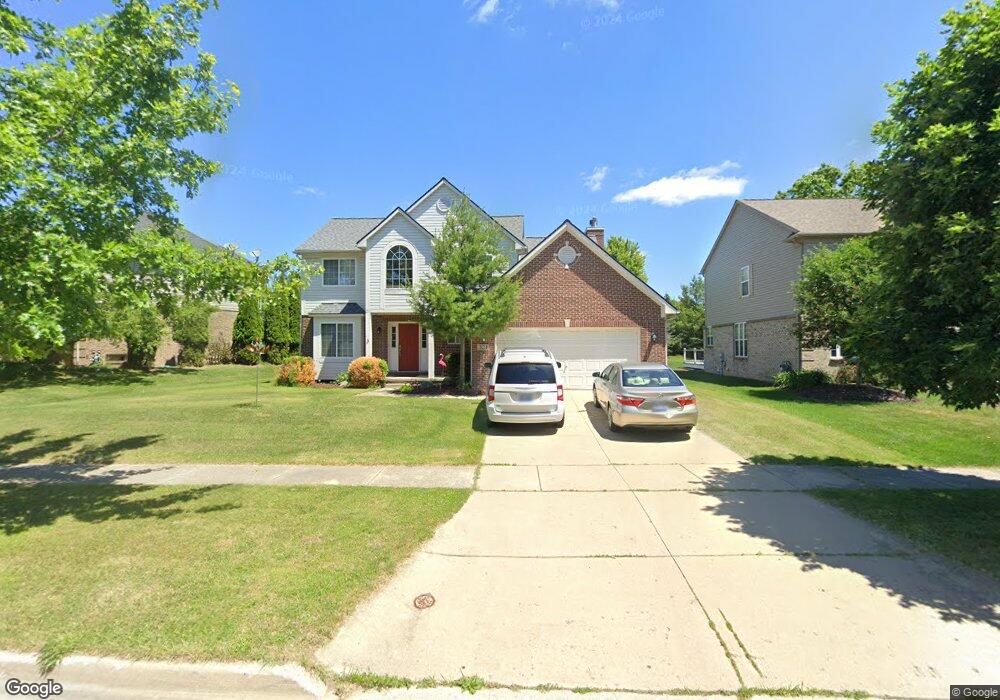 321 Fairways Ln, Chelsea, MI 48118 - photo 1