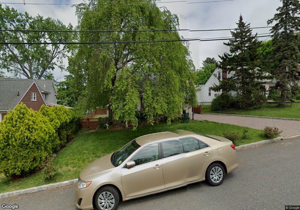 45 Crest Dr S, Cresskill, NJ 07626 - photo 1