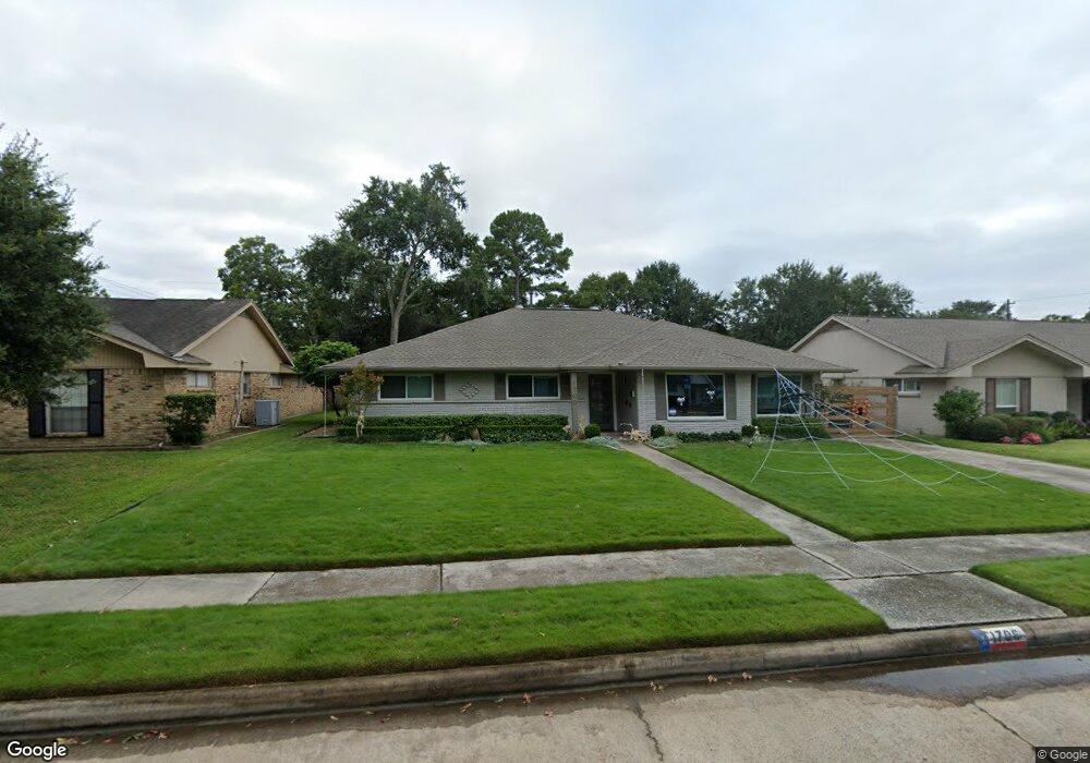 1706 Droxford Dr, Houston, TX 77008 - photo 1