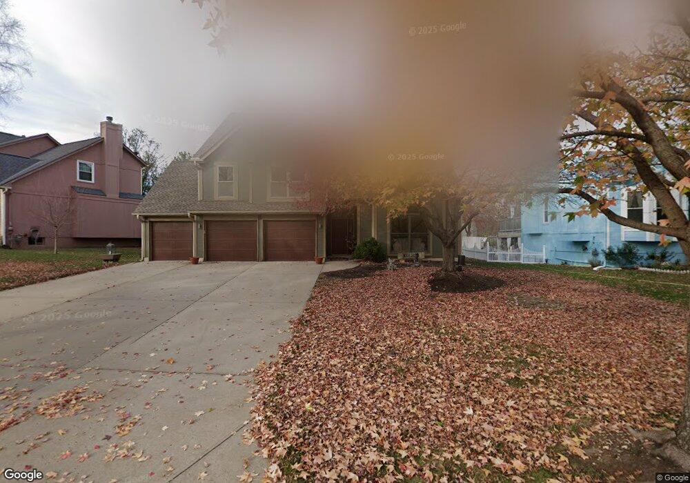 22712 W 49th Terrace, Shawnee, KS 66226 - photo 1