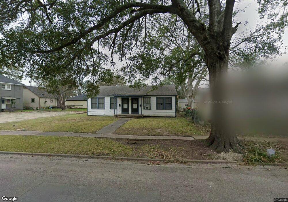 824 8th St, Rosenberg, TX 77471 - photo 1
