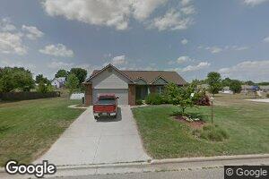 409 Heritage Dr, Gnadenhutten, OH 44629