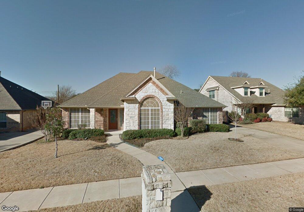 7409 Comis Dr, North Richland Hills, TX 76182 - photo 1