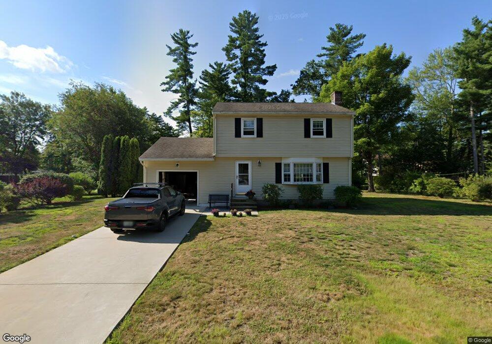 9 Birchwood Dr, MerriMacK, NH 03054 - photo 1