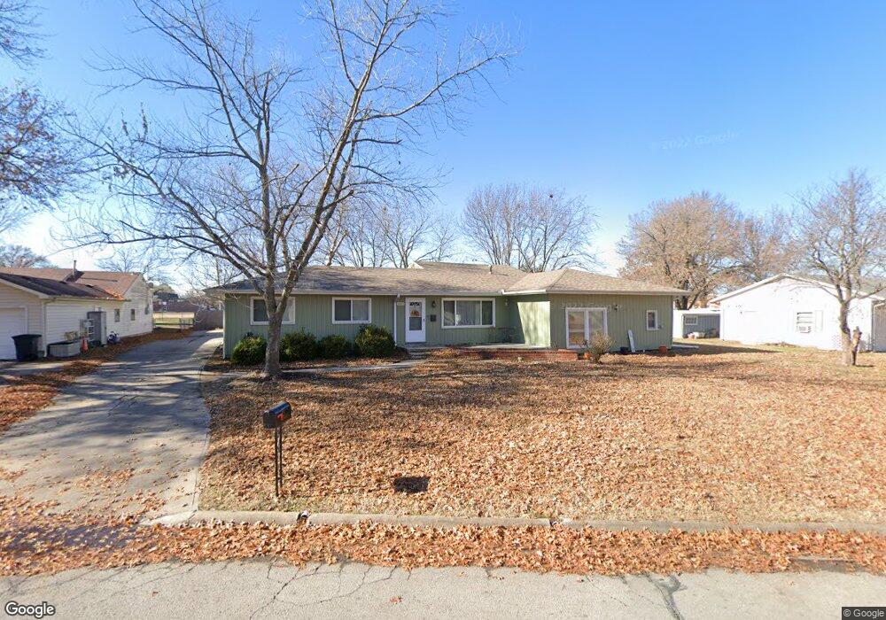 1013 S 29th St, Parsons, KS 67357 - photo 1