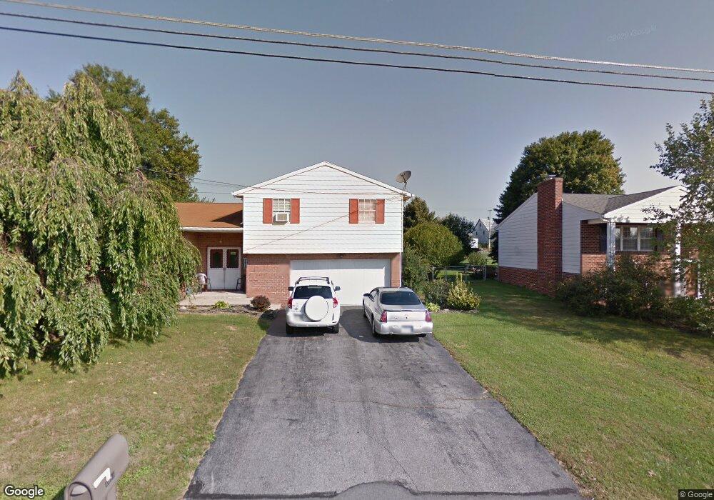 4095 Ricklyn Dr, Chambersburg, PA 17202 - photo 1