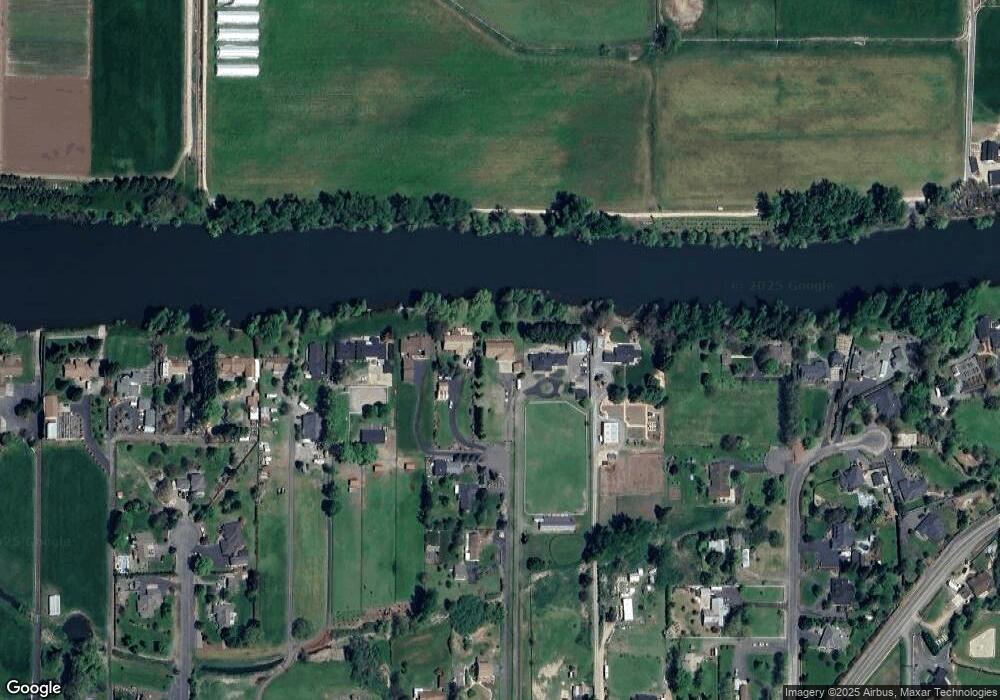 958 Auby Way, Grants Pass, OR 97527 - photo 1