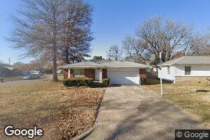 330 S 8th St, Broken Arrow, OK 74012