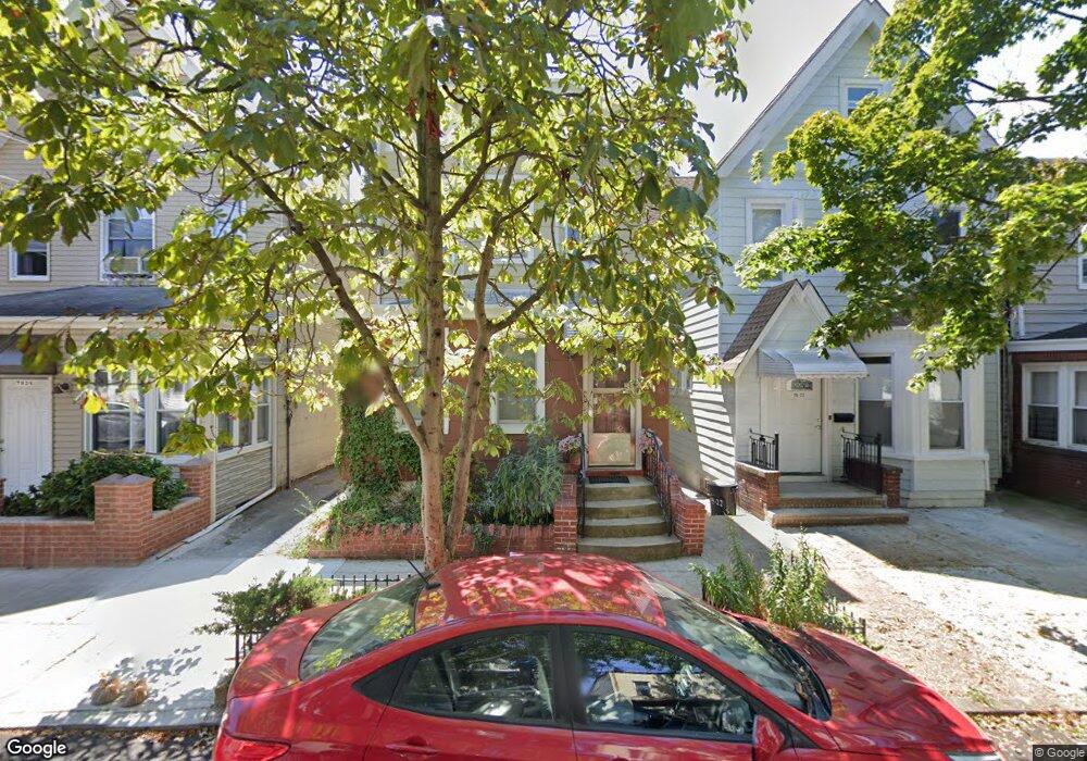 7824 88th Rd, Woodhaven, NY 11421 - photo 1