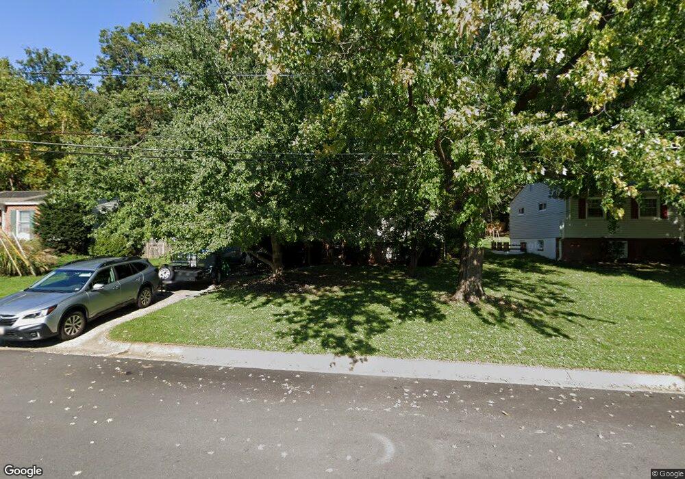 236 Rolling Rd, Gaithersburg, MD 20877 - photo 1