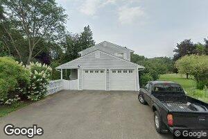 12 Park Ave, Red Hook, NY 12571