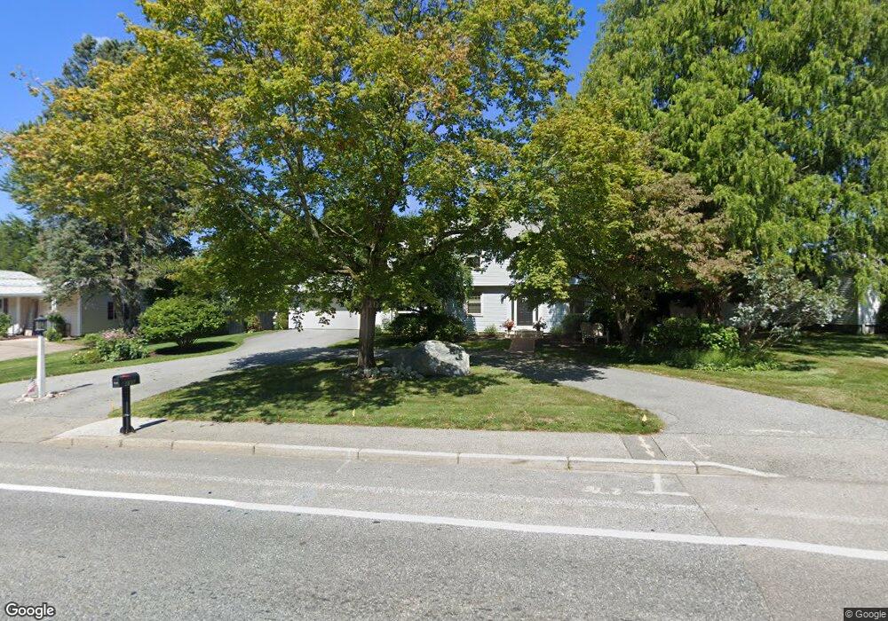 691 Centerville Rd, Warwick, RI 02886 - photo 1