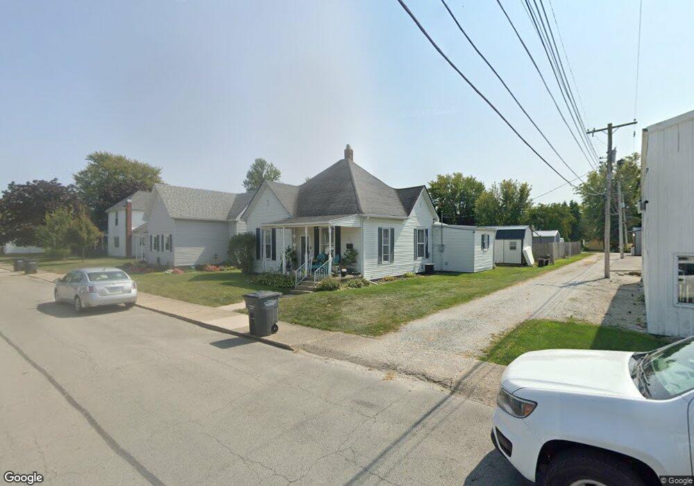 221 Armstrong St, Tipton, IN 46072 - photo 1