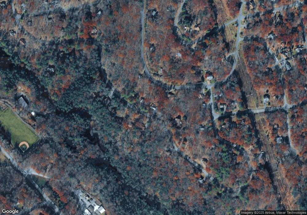 971 Saw Creek Estate, Bushkill, PA 18324 - photo 1