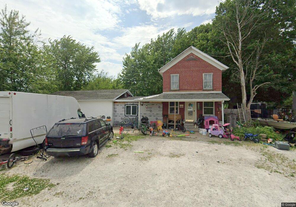 204 N Park Ave, Dover, IL 61323 - photo 1