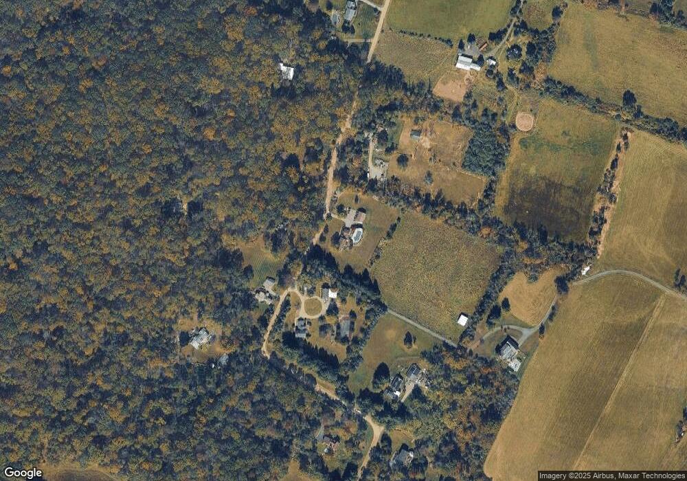 83 Woodschurch Rd, Flemington, NJ 08822 - photo 1