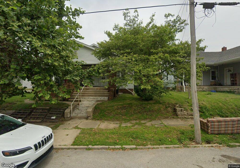 610 E South St, Washington, IN 47501 - photo 1