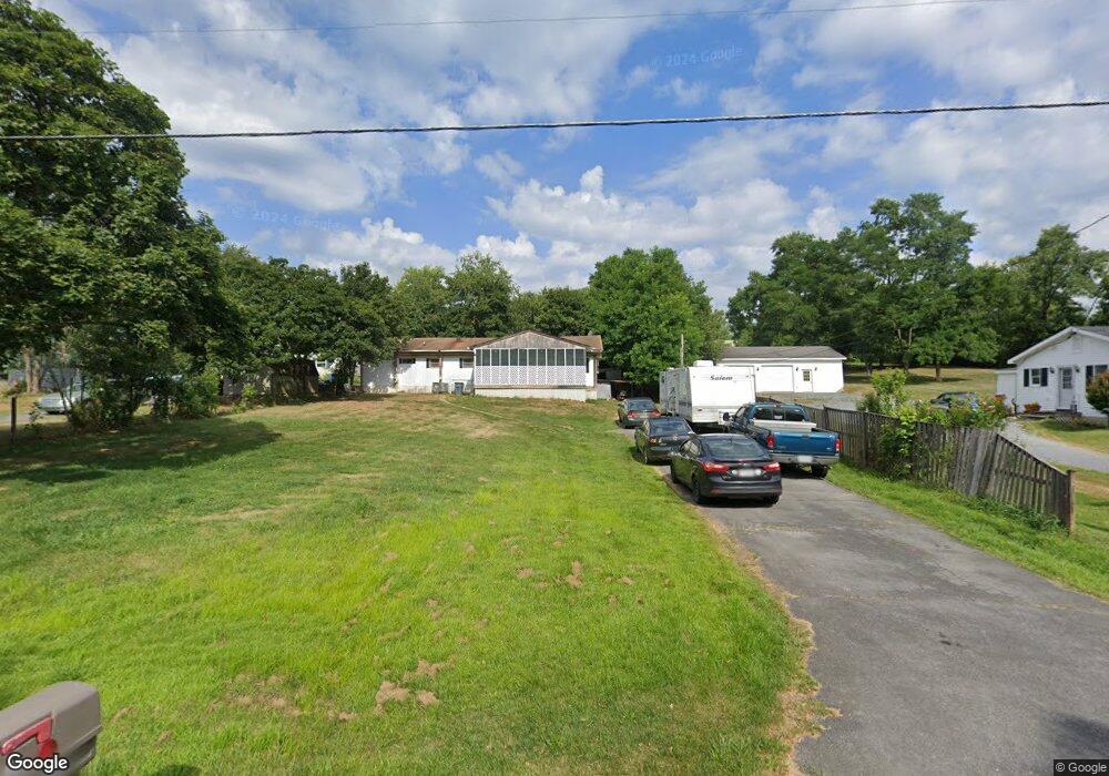 704 Dicks Hollow Rd, Winchester, VA 22603 - photo 1