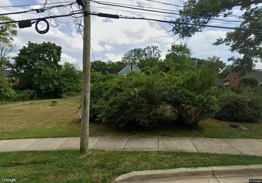 8620 Oakmont St, Gaithersburg, MD 20877 - photo 1