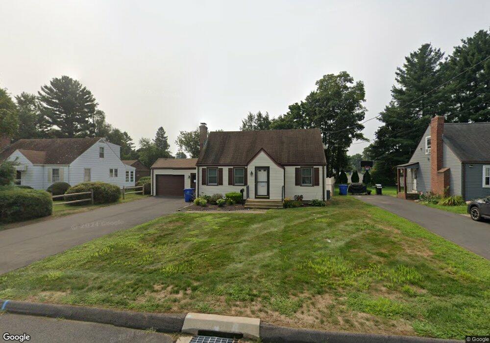 21 Grove Rd, Cromwell, CT 06416 - photo 1