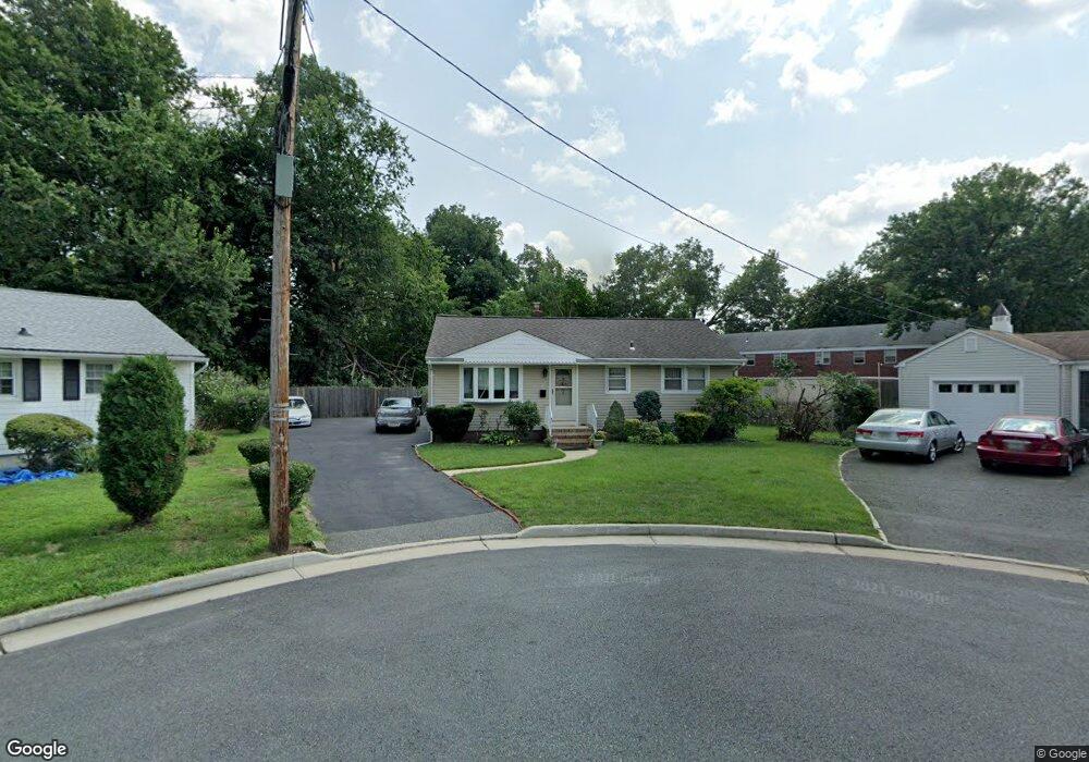 39 Deborah Ct, Plainfield, NJ 07062 - photo 1