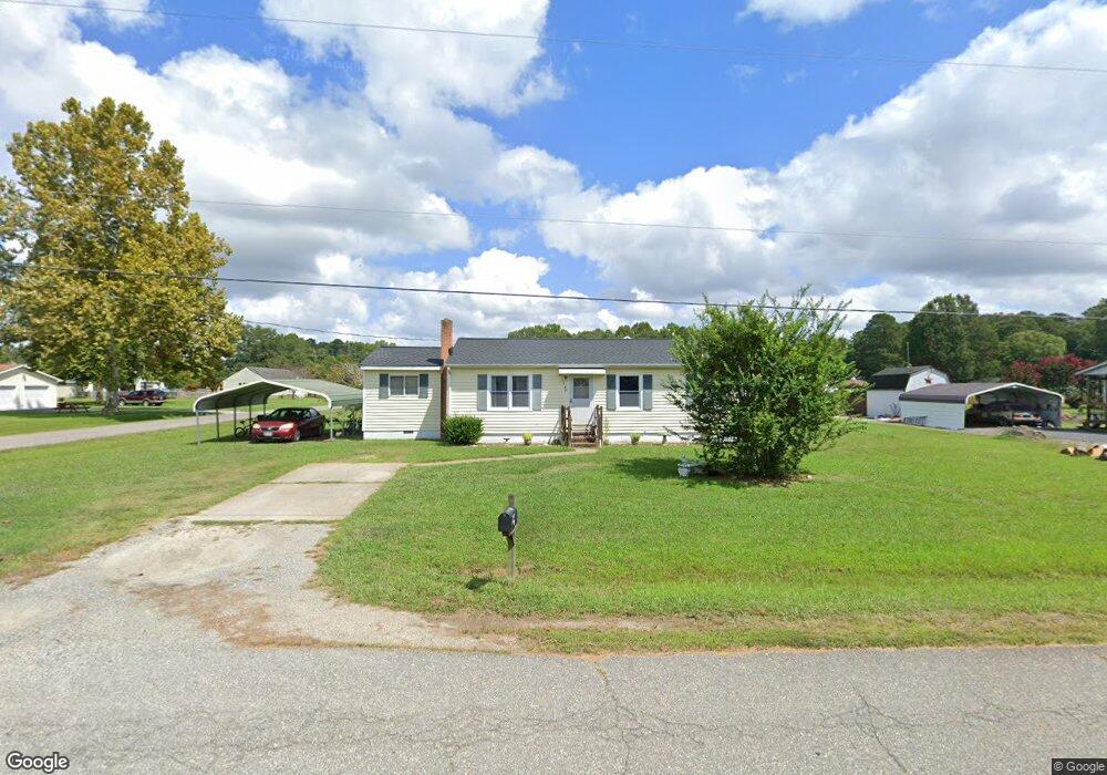 3160 Mattaponi Ave, West Point, VA 23181 - photo 1