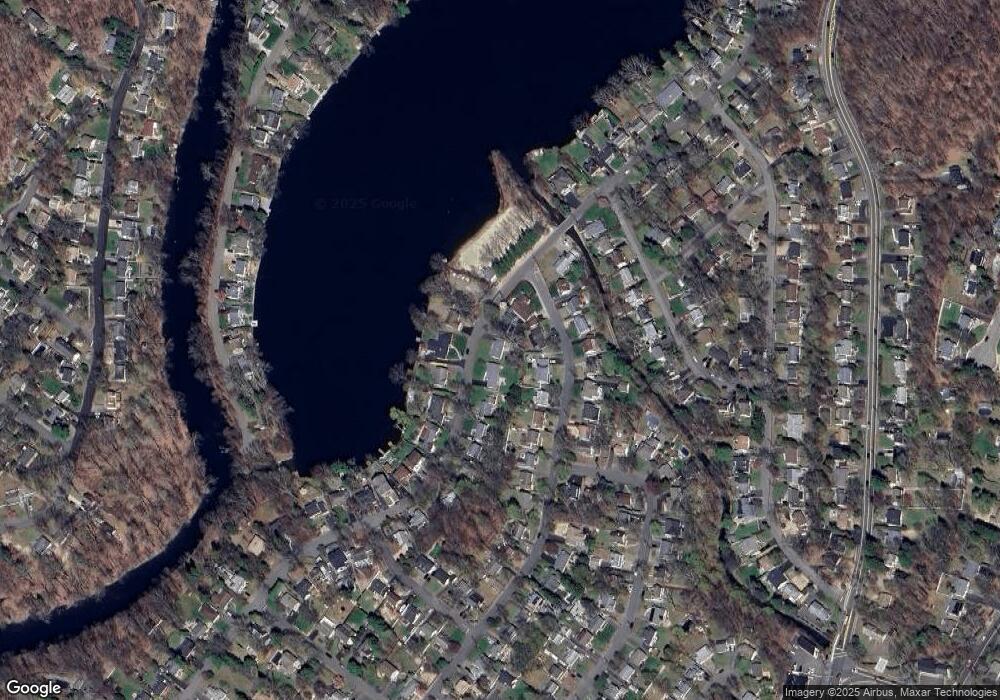 56 Lakeshore Dr, Oakland, NJ 07436 - photo 1