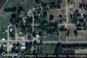 207 E 4th St, Davis, SD 57021