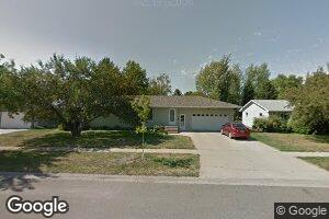 1429 Dogwood Ave, Grafton, ND 58237