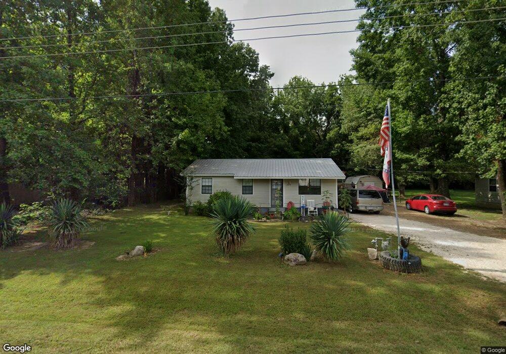 1303 Mabrey Ln, Jonesboro, AR 72401 - photo 1