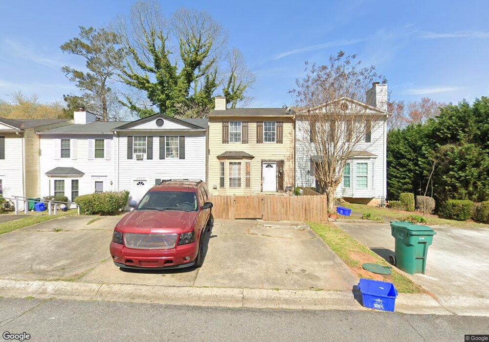 1015 Huntington Trace SE, Smyrna, GA 30082 - photo 1