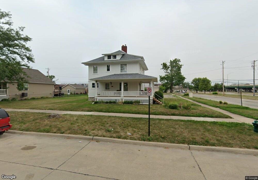 400 4th Ave SW, Cedar Rapids, IA 52404 - photo 1