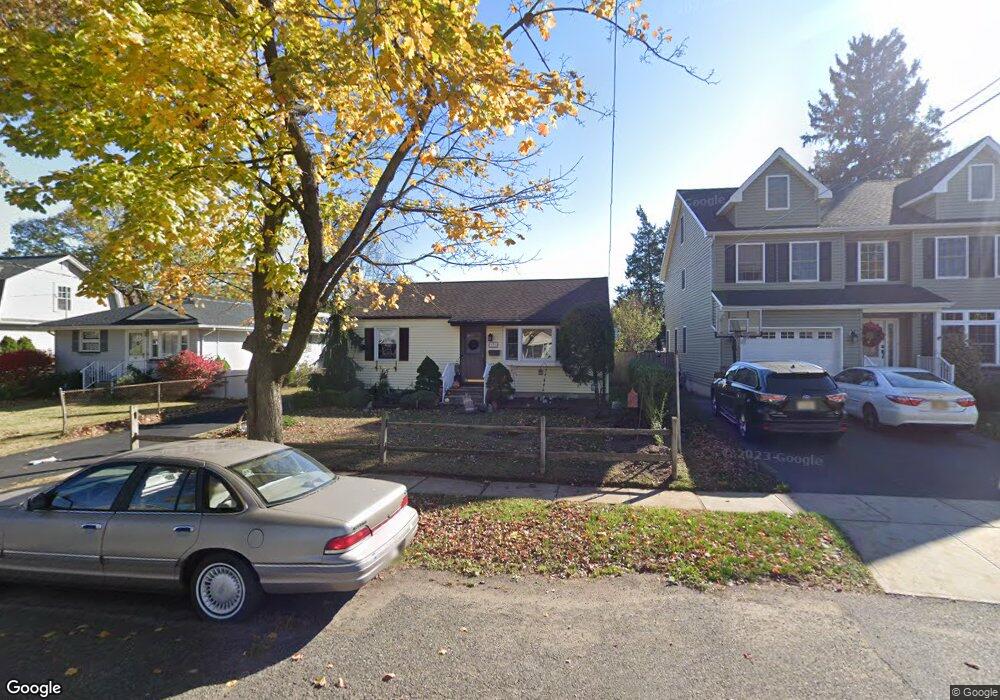 631 Dunellen Ave, Dunellen, NJ 08812 - photo 1