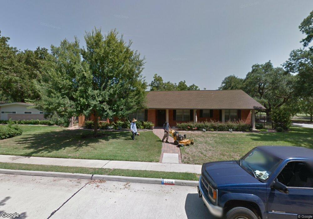 6202 Cindy Ln, Houston, TX 77008 - photo 1