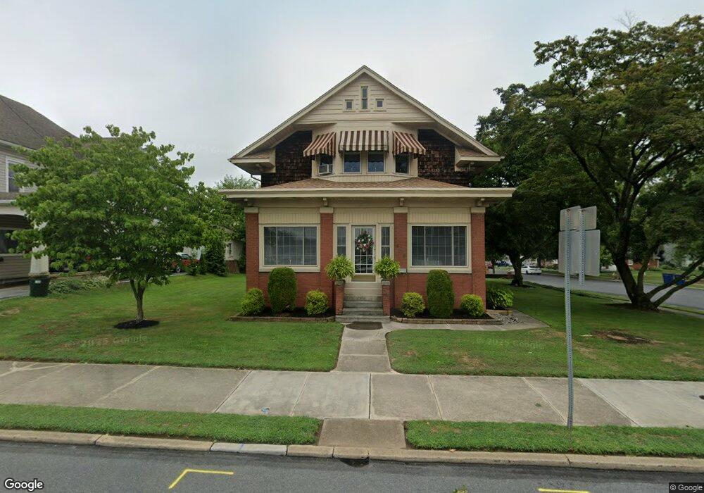 426 E King St, Littlestown, PA 17340 - photo 1