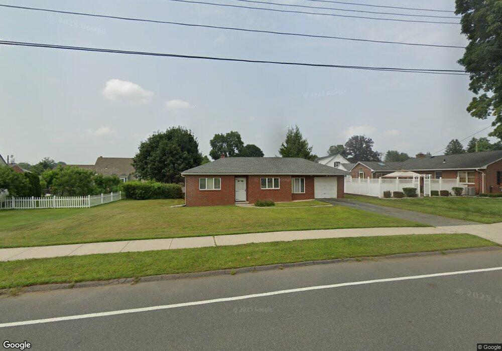 547 Winsor St, Ludlow, MA 01056 - photo 1