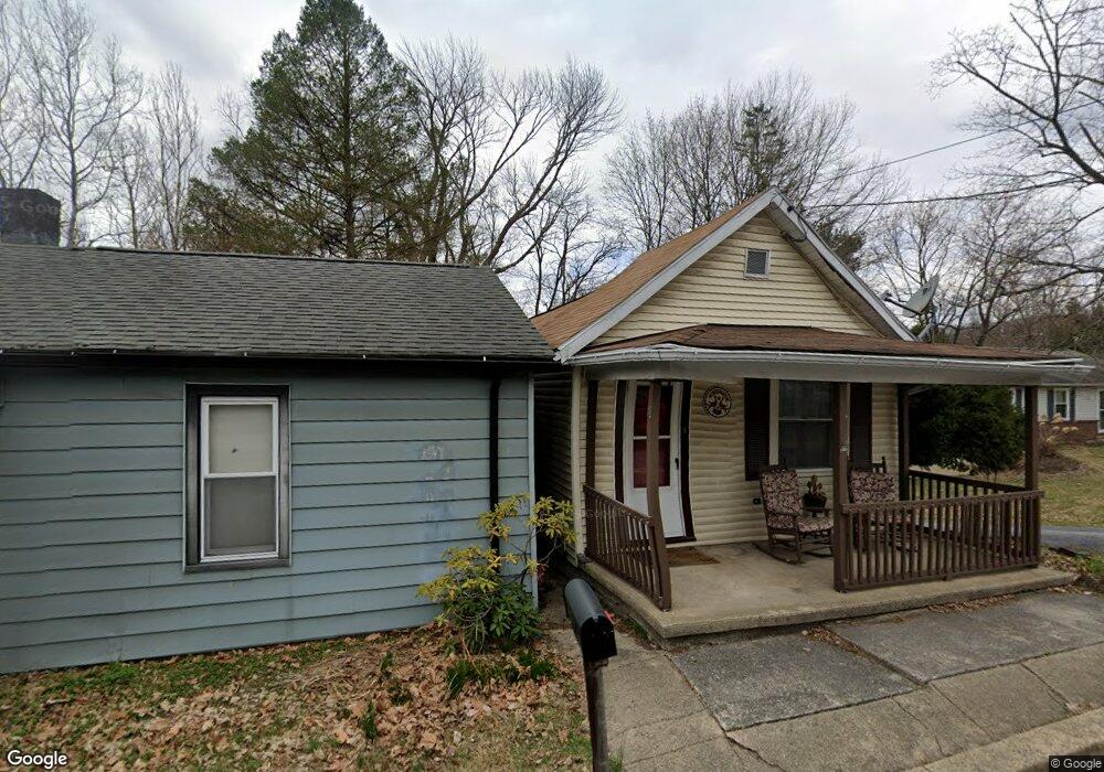 424 Pennwyn Place, Reading, PA 19607 - photo 1