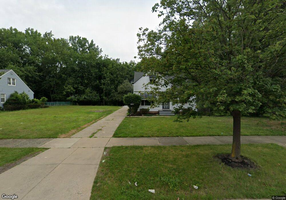 16801 Raymond St, Maple Heights, OH 44137 - photo 1