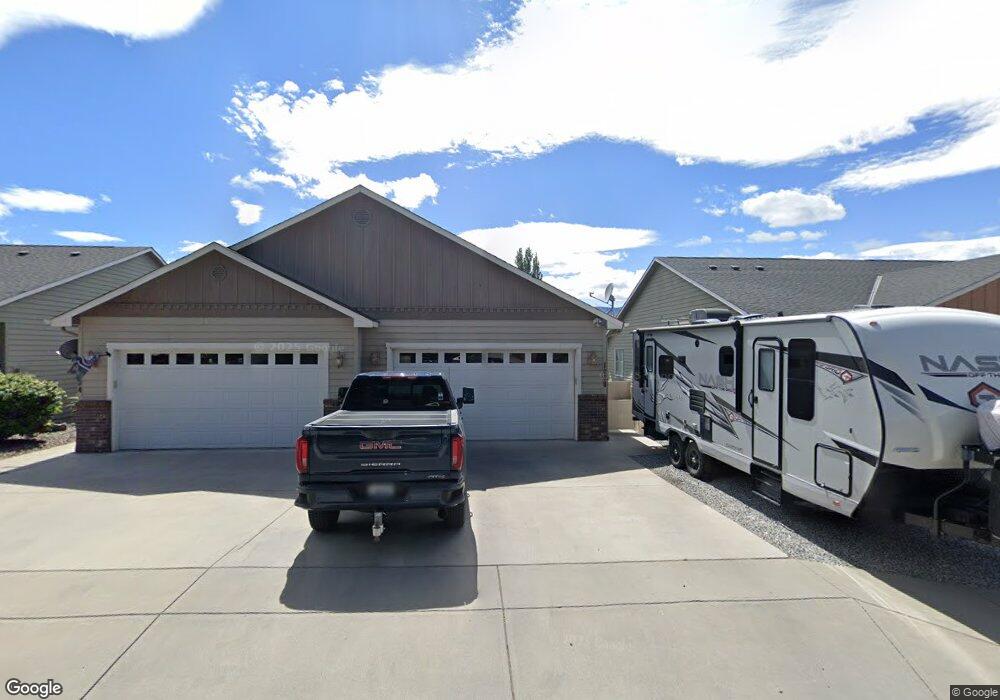 1038 Corum Cir, East Wenatchee, WA 98802 - photo 1