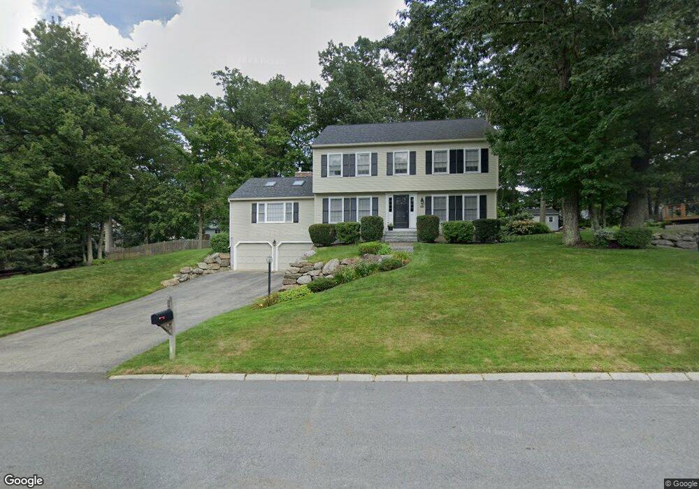 10 Dustin Dr, Nashua, NH 03062 - photo 1