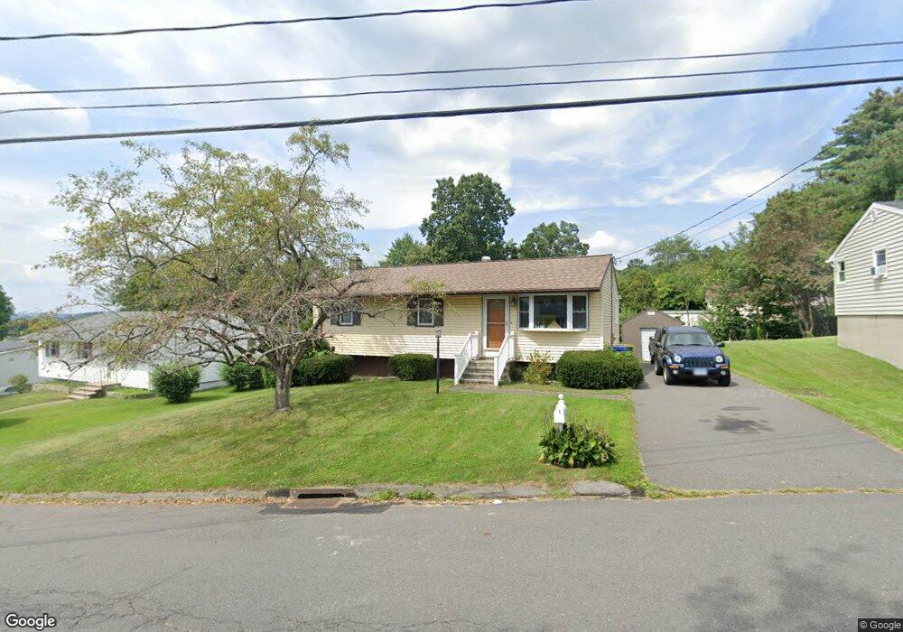 22 Lincolndale Dr, Waterbury, CT 06704 - photo 1