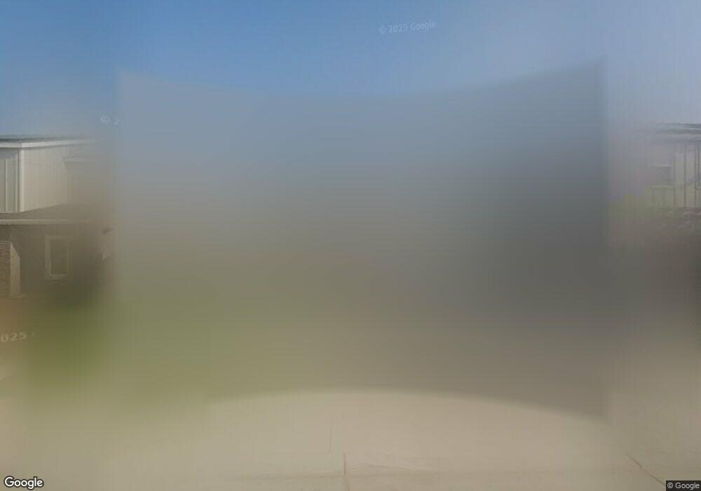 3416 N Douglas Ave, Fresno, CA 93727 - photo 1