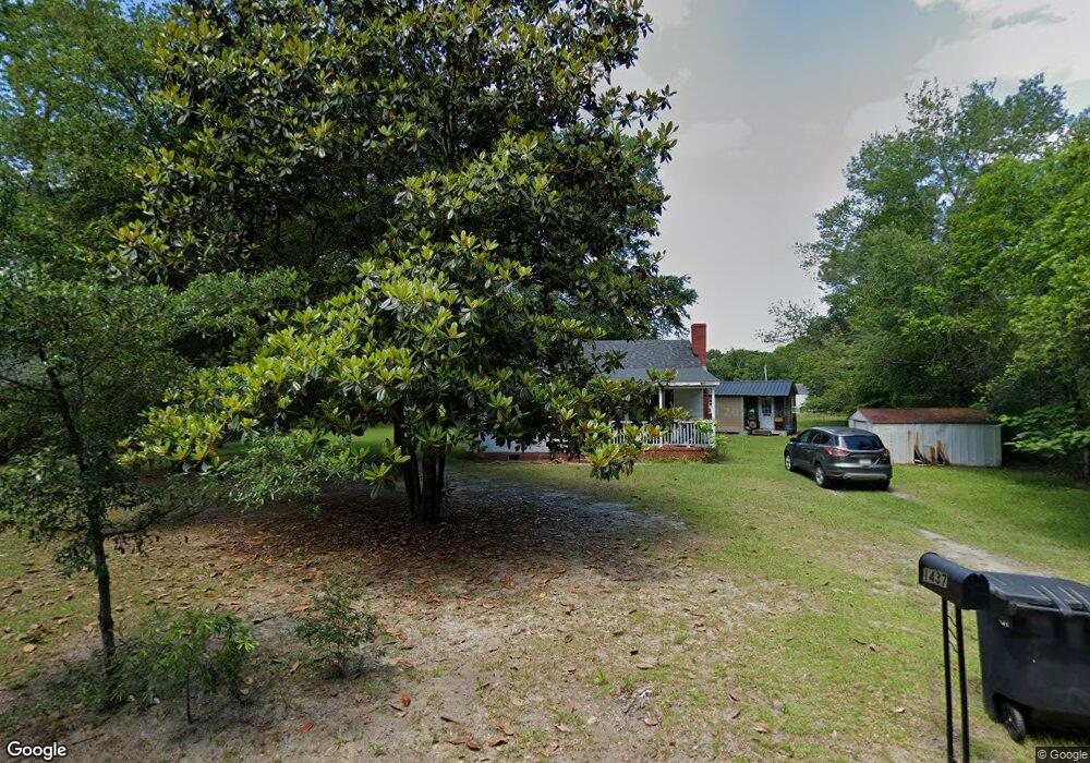 1437 Davis St, Camden, SC 29020 - photo 1