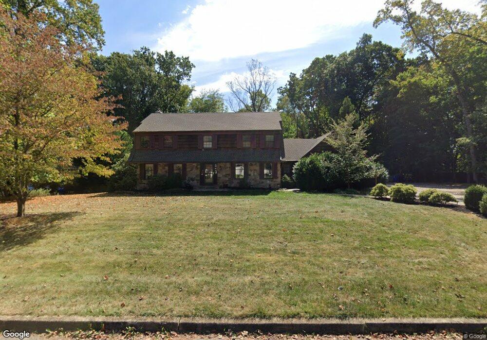 802 Mayflower Ct, Middletown, NJ 07748 - photo 1