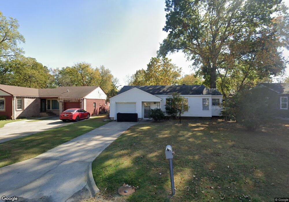 2111 Denver St, Muskogee, OK 74401 - photo 1